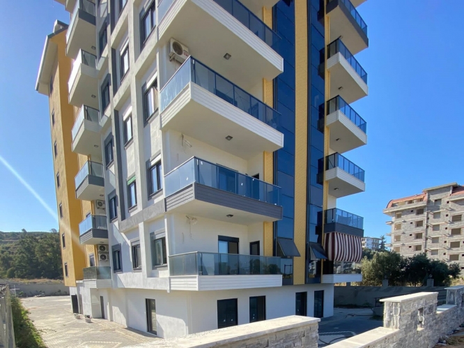 New building in Demirtas