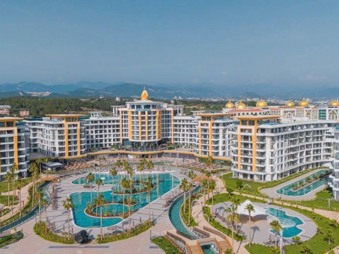 Gigantischer Luxuskomplex in Alanya