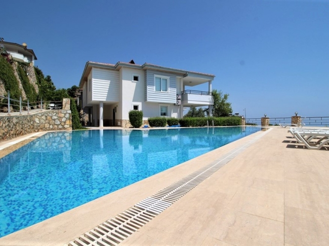 Sea view villa in Alanya