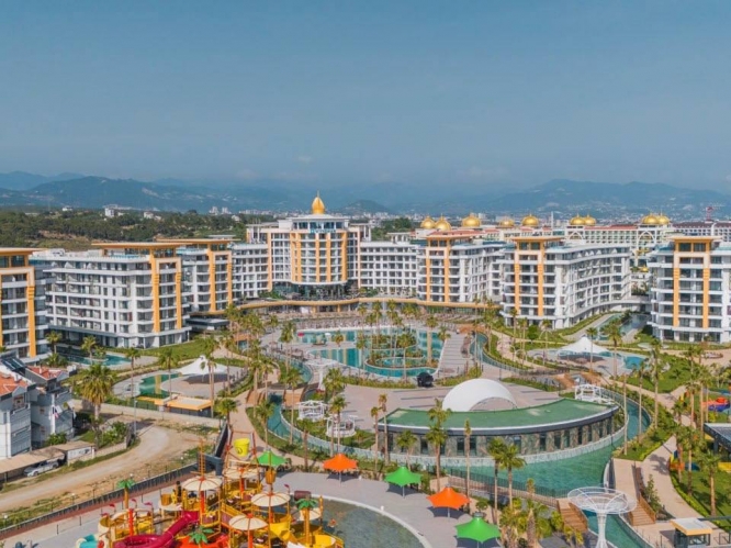 Azura World Residence